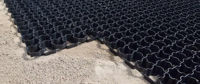 Çim taşı ve eko-otopark nasıl yapılır? Katmanlar ve uygulama